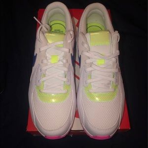 Nike Air Max Excee AMD